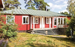 Gorgeous Home In Ljungskile With Wifi, Ljungskile